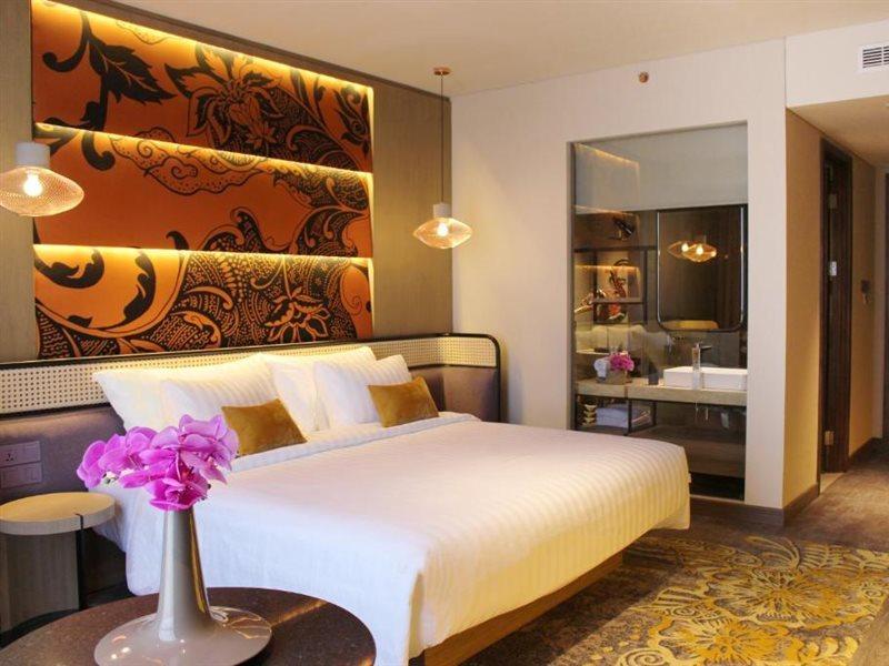 Grand Mercure Malang Buitenkant foto
